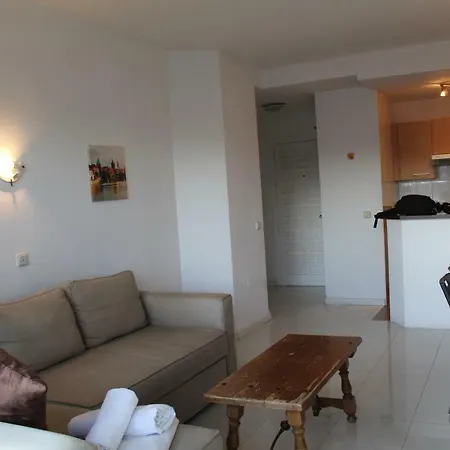 Apartment Benal Beach *